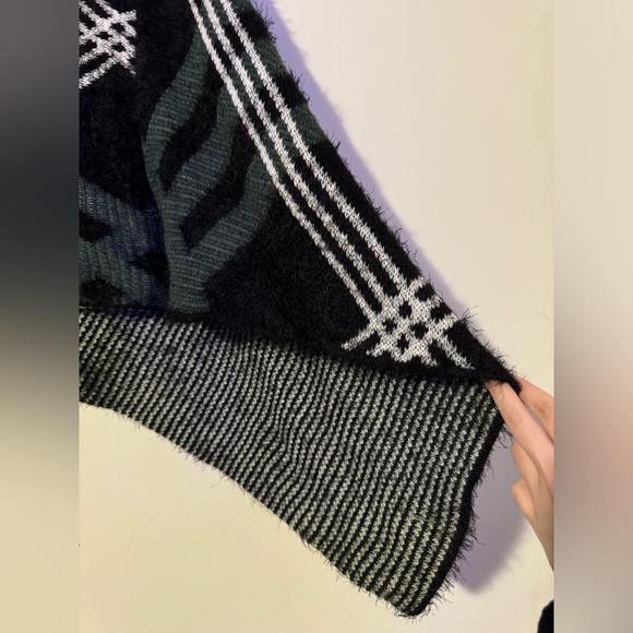 Plaid Acrylic Poncho - Picture 4 of 4